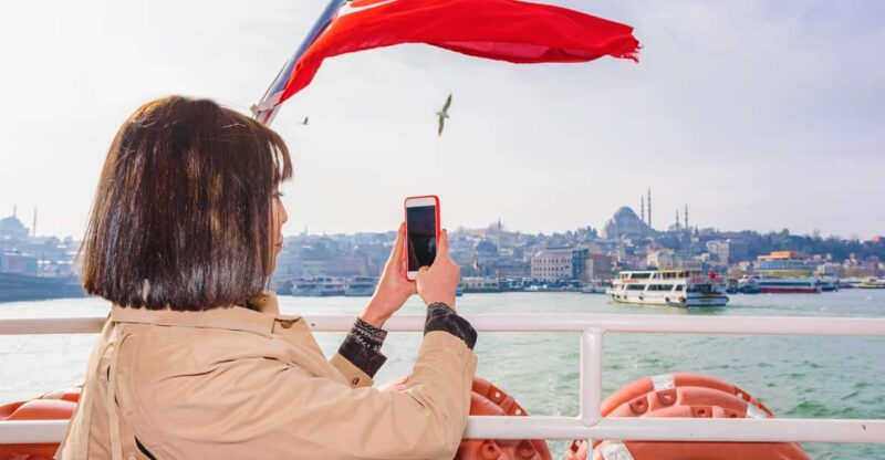Istanbul: Bosphorus Guided Sightseeing Cruise - Cruise Itinerary and Main Sites