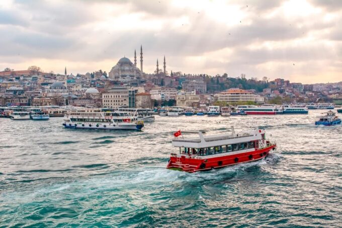 Istanbul: Bosphorus Guided Sightseeing Cruise - Customer Reviews and Ratings