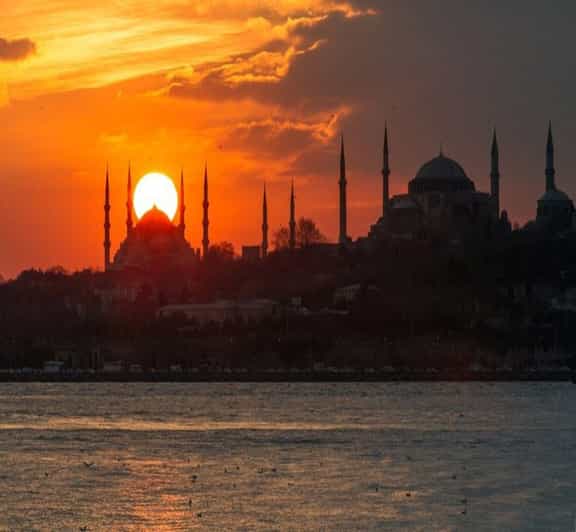 Istanbul: Bosphorus Morning or Sunset Cruise Tour - Tour Highlights