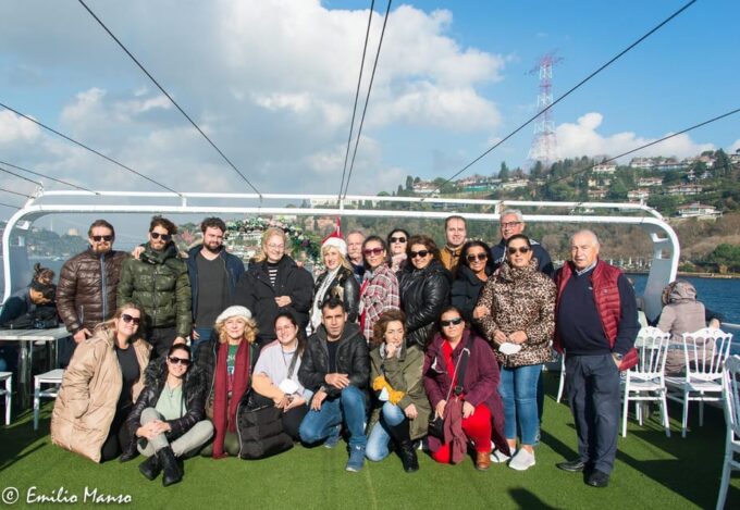 Istanbul: Bosphorus Morning/Sunset Cruise With Optional Stop - Transportation and Accessibility