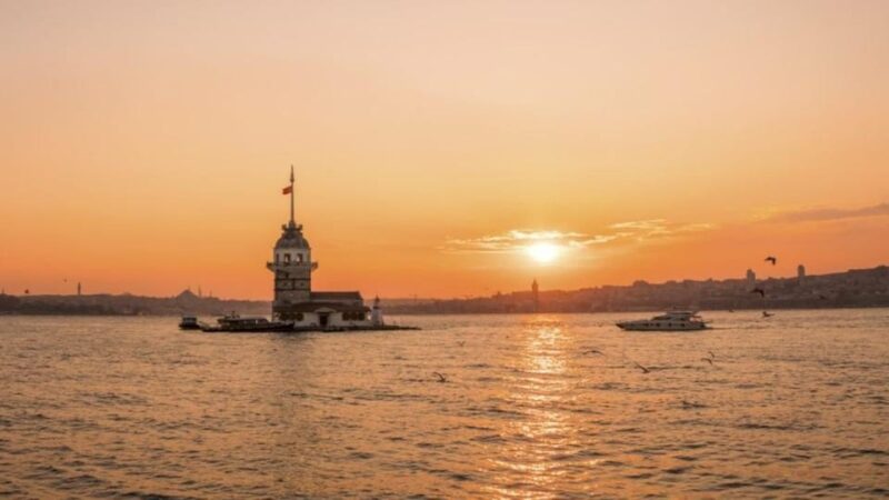 Istanbul: Bosphorus Morning/Sunset Cruise With Optional Stop - Experience Highlights