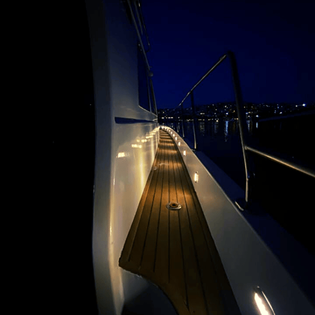 Istanbul: Bosphorus Private Yacht Cruise With Tea and Coffee - Customer Service Support