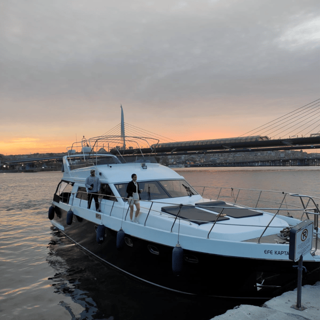 Istanbul: Bosphorus River Sunset Yacht Tour With Commentary - Meeting and Starting Point
