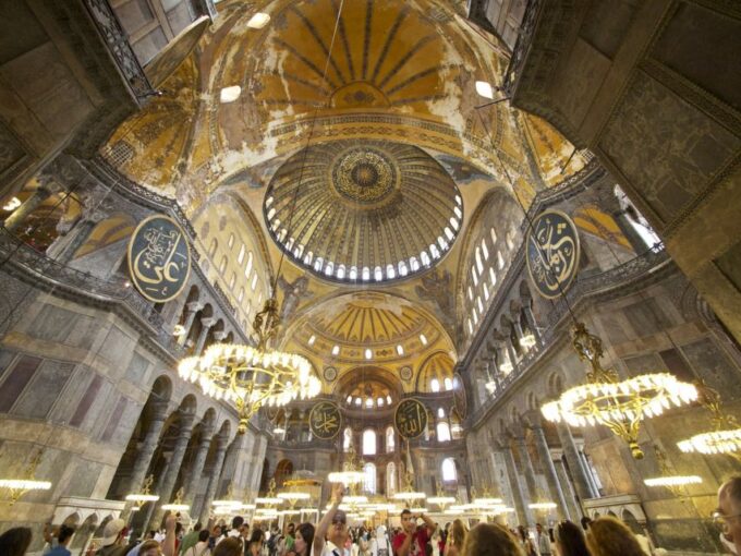 Istanbul: City Highlights Tour W/Hagia Sophia & Blue Mosque - Tour Duration and Languages
