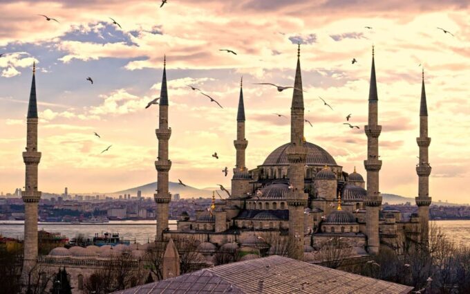 Istanbul Combo: Classic City Tour & Bosphorus Cruise - Temporary Closures and Restrictions