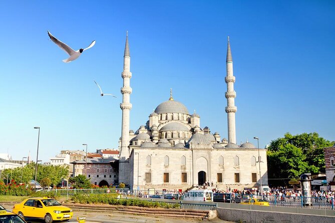 Istanbul Cross-Continental Food Tour Including Tastings, Public Transportation - About Your Stay