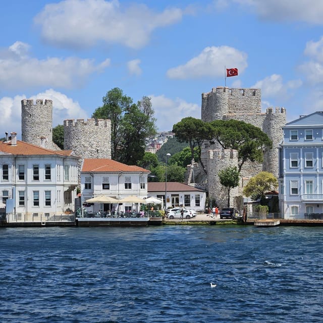 Istanbul: Cruise and Dine 2.5-Hour Bosphorus Lunch Tour - Customer Feedback