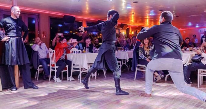 Istanbul: Dinner Cruise With Hotel Transfer and Soft Drinks - Included Amenities