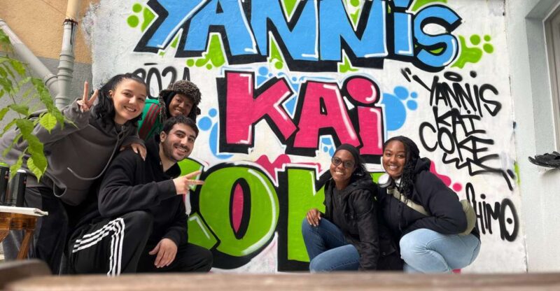 Istanbul: Do Street Art With Local Artists at Home Garden - Customer Reviews