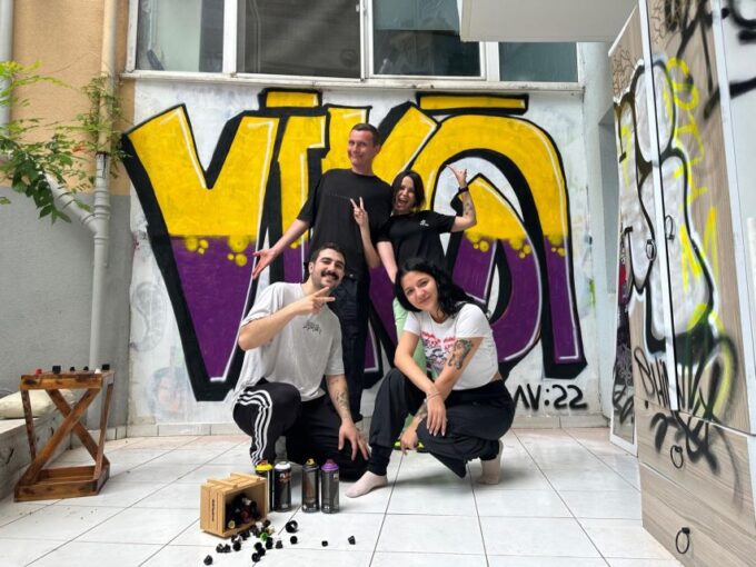 Istanbul: Do Street Art With Local Artists at Home Garden - Graffiti Techniques and Styles
