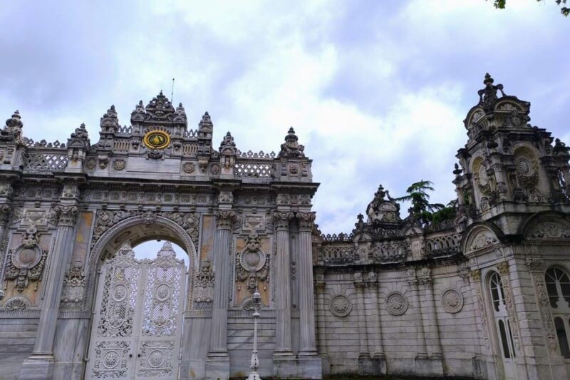 Istanbul: Dolmabahce Palace Entry Tickets - Audio Guide and Self-Exploration