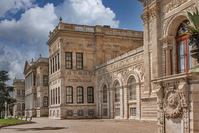 Istanbul Dolmabahce Palace Guided Tour - Accessibility and Restrictions