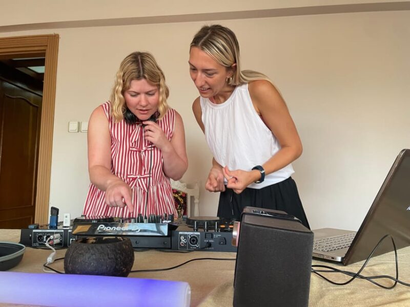 Istanbul: Electronic Music Workshop & Culture From Local DJ - Feedback and Ratings