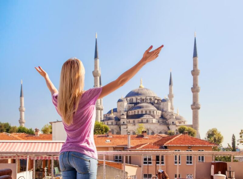 Istanbul: Exclusive Wonders of the City Tour W/Turkish Lunch - Key Attractions