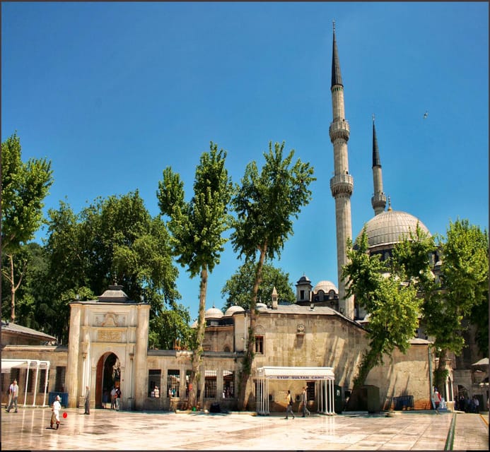 Istanbul: Full-Day 2-Sides City Tour With Lunch & Boat Tour - Eyup Sultan Mosque Significance