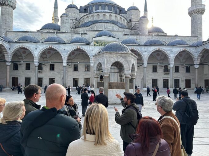 Istanbul: Full-Day Highlights Tour and Cruise - Lunch Break