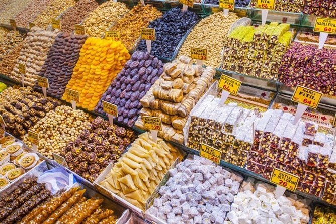 Istanbul Grand Bazaar and Egyptian Bazaar Shopping Tour - Meeting and Pickup