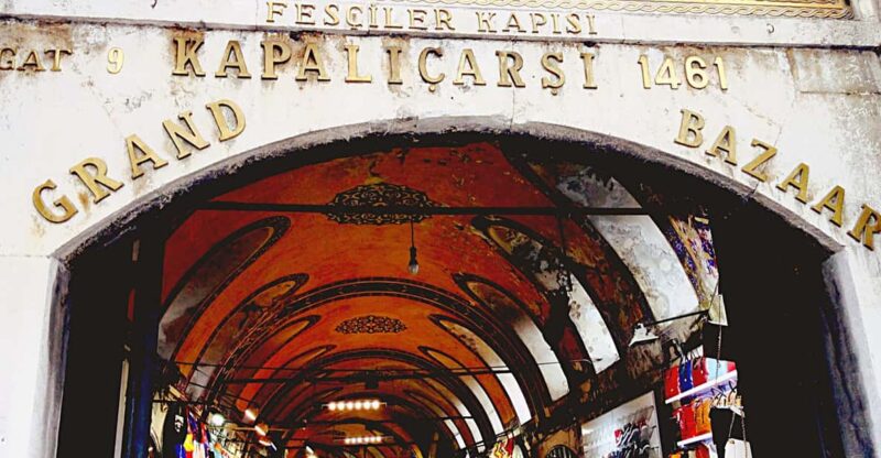 Istanbul: Grand Bazaar Shopping Experience With a Local - Guided Experience