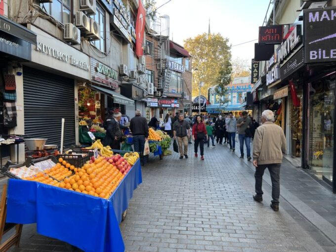 Istanbul: Guided Food Tour of Street Food and Markets - Additional Information