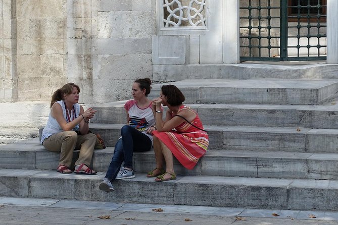 Istanbul Guided Tour Hagia Sophia, Topkapi, Cistern With Tickets - Exploring Hagia Sophia