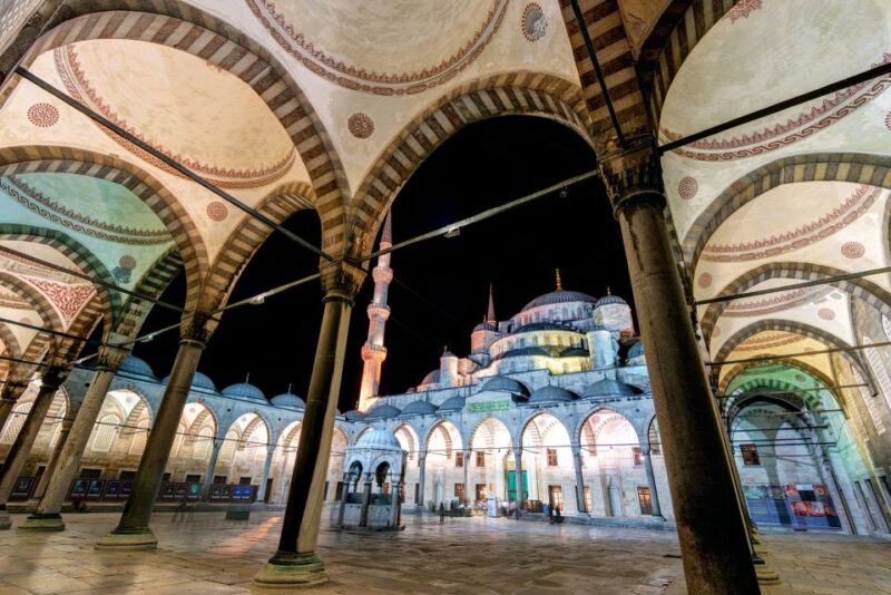 Istanbul: Hagia Sophia, Blue Mosque, and Grand Bazaar Tour - Itinerary and Highlights