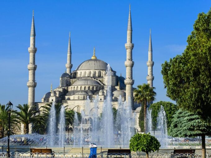Istanbul: Hagia Sophia & Blue Mosque Small Group Tour - Reserve Now & Pay Later