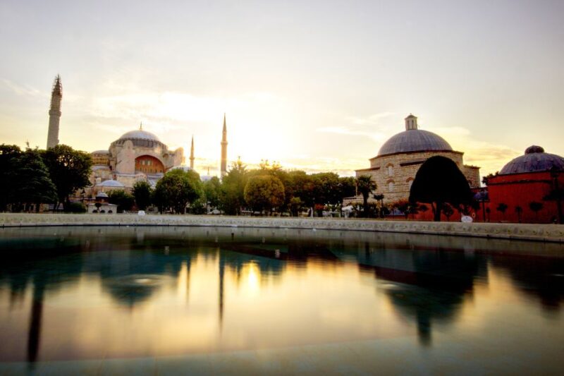 Istanbul Highlights Small-Group Walking Guided Tour - Itinerary Highlights