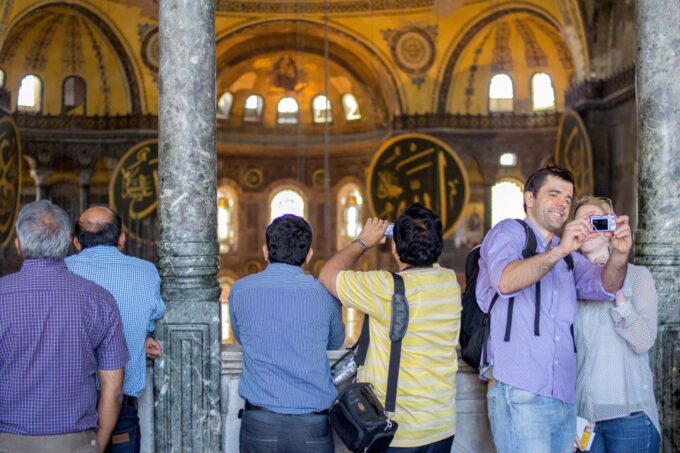 Istanbul Highlights Small-Group Walking Guided Tour - Iconic Ottoman Architecture