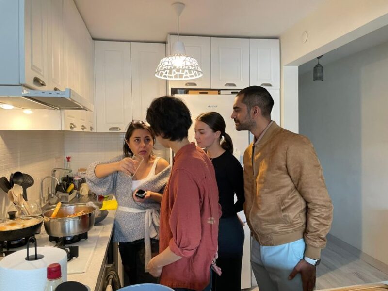 Istanbul Home Cooking Course - Cook and Eat - Group Size and Languages