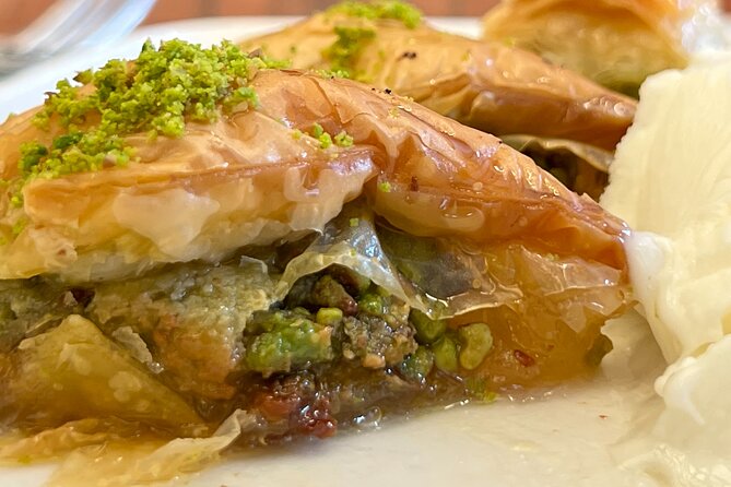 Istanbul Luxury Food Tour With a Visit to the Grand Bazaar - Grand Bazaar: A Treasure Trove