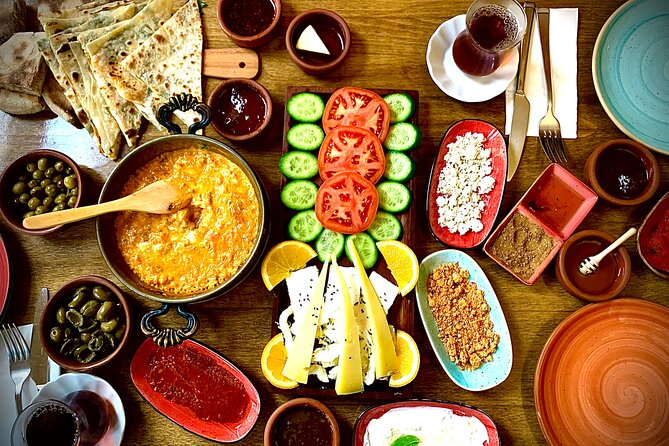 Istanbul Luxury Food Tour With a Visit to the Grand Bazaar - Discovering Hidden Gem Restaurants