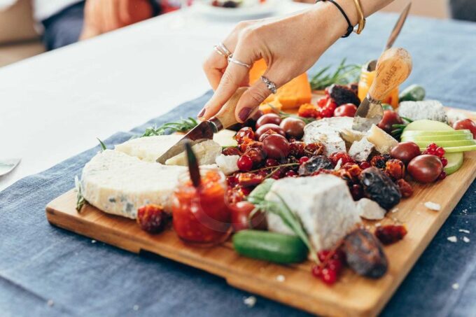 Istanbul: Luxury Wine Tasting on a Private Yacht - Important Considerations