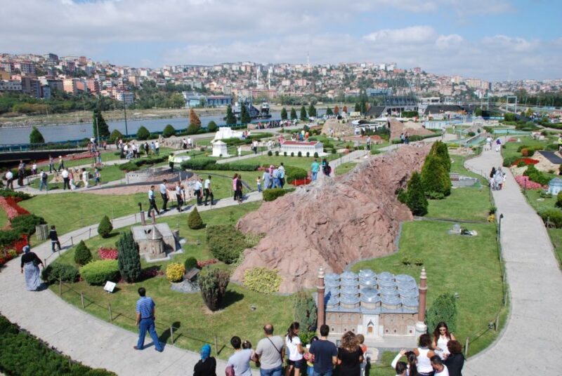Istanbul: Miniaturk Museum & Shopping Tour - Customer Feedback