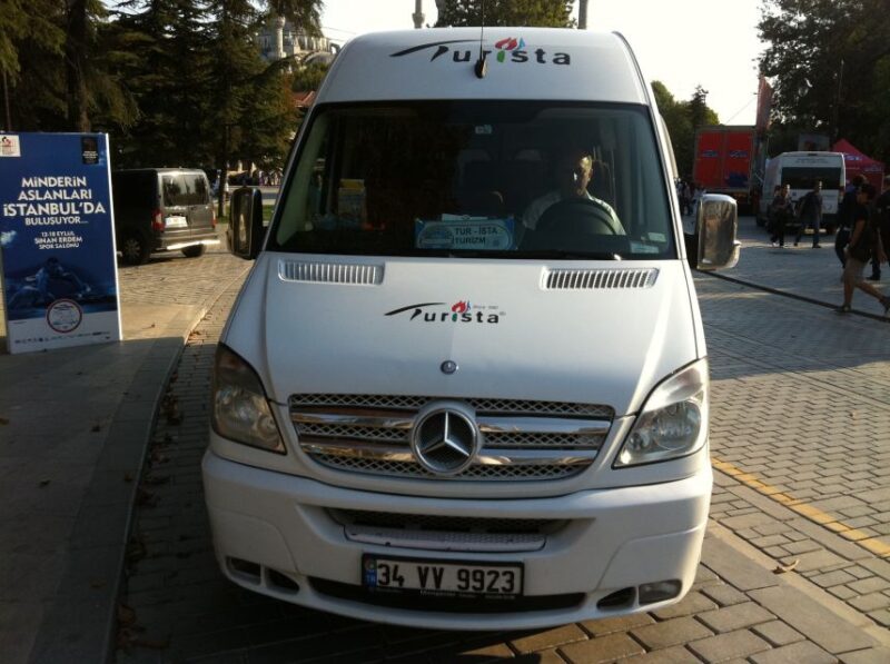 Istanbul: Morning Bosphorus Boat Tour With Spice Bazaar - Experience Highlights