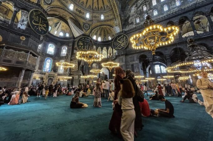 Istanbul: Old City and Bosphorus Bus Tour With Lunch - Important Information
