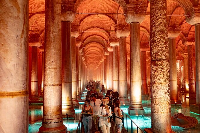 Istanbul Old City: Basilica Cistern - Blue Mosque - Grand Bazaar - Visiting a Carpet Workshop