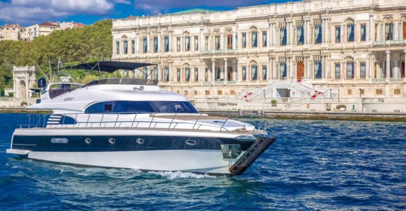 Istanbul: Private Bosphorus Cruise on a Luxurious Yacht - Included Tour Package