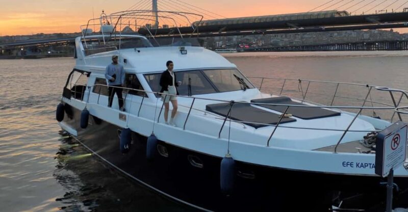 Istanbul: Private Bosphorus River Luxury Yacht Tour - Itinerary Highlights