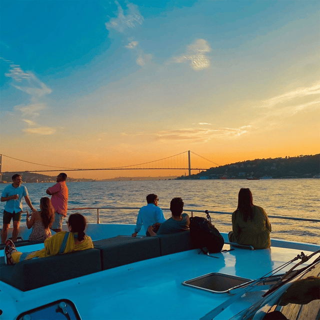 Istanbul: Private Bosphorus River Luxury Yacht Tour - On-Board Experience