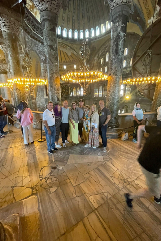 Istanbul :Private Full Day Old City Shore Excursion Tour - Topkapi Palace