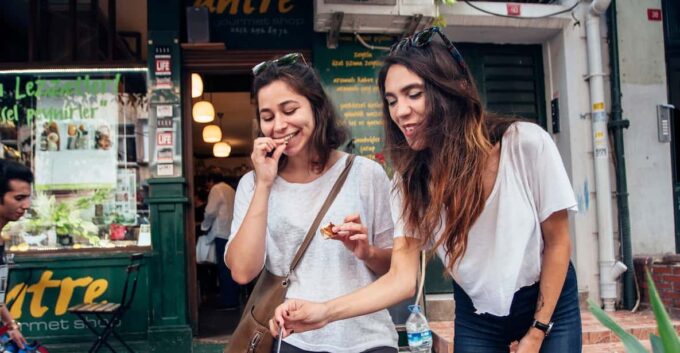 Istanbul: Private Guided Food Tour With 10 Tastings - Customer Feedback