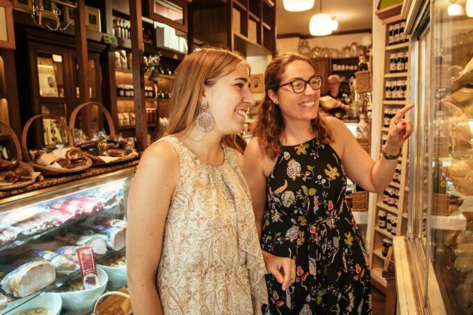 Istanbul: Private Guided Food Tour With 10 Tastings - Booking and Cancellation