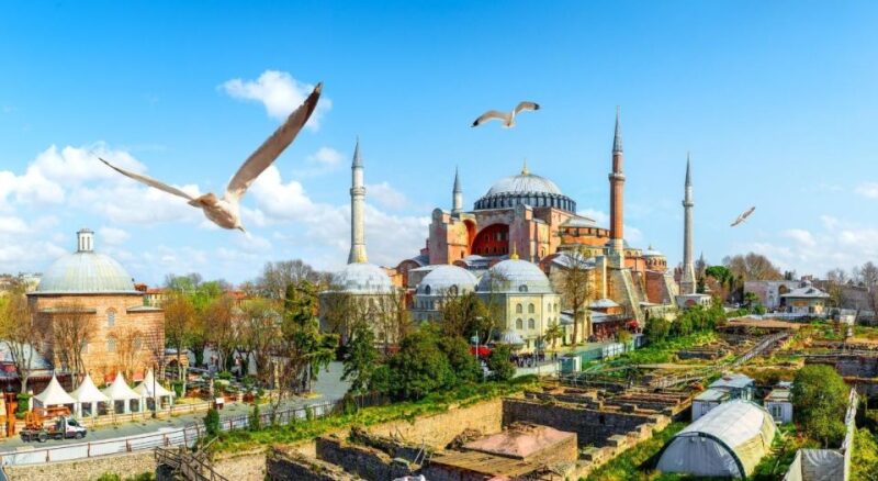 Istanbul: Private Guided Walking Tour - Participant Information