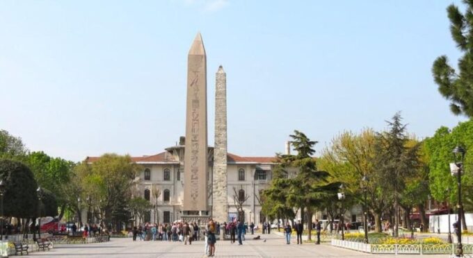 Istanbul: Private Guided Walking Tour - Pricing and Booking