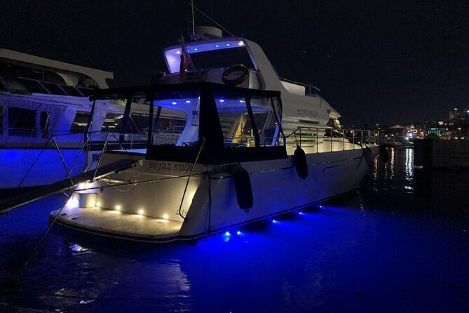 Istanbul Private Yacht Sunset Tour - 2 Hours - Meeting and Pickup