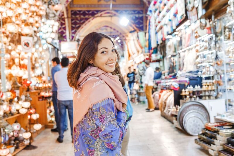 Istanbul: Professional Photoshoot at Grand Bazaar - Memorable Photography Sessions