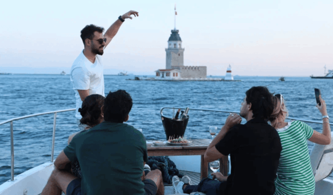 Istanbul: Small Group Yacht Tour With Unlimited Wine - Main Sites Visited