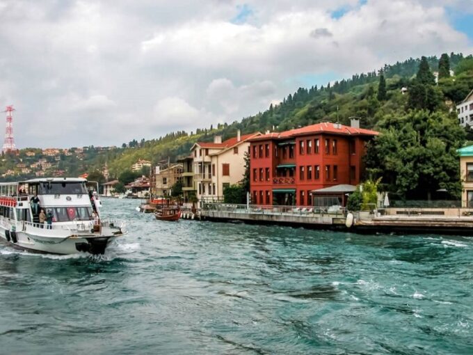 Istanbul: Spice Bazaar Tour and Bosphorus Morning Cruise - Booking Information
