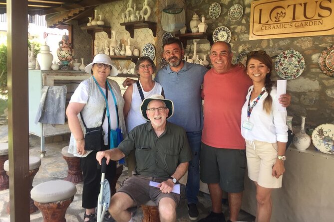 Istanbul to Ephesus Guided Full Day Tour With Flight and Lunch - Lunch at Local Restaurant