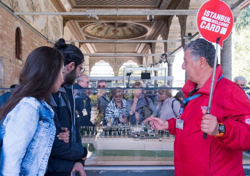 Istanbul: Topkapi and Harem Tour With Skip-The-Line Ticket - Experience Highlights